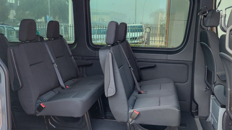flotta-_VAN SPRINTER TOURER CON PEDANA copia 2 - interno